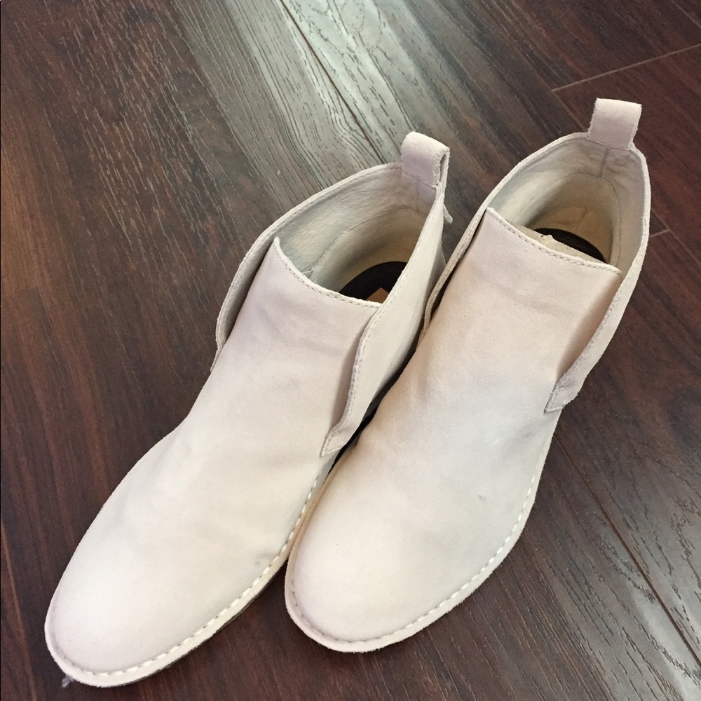 Dolce Vita booties